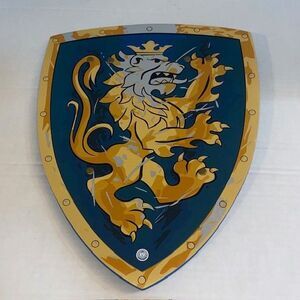 LIONTOUCH Medieval Foam Shield 17x13 Inch Knight King Lion Crown Rare New